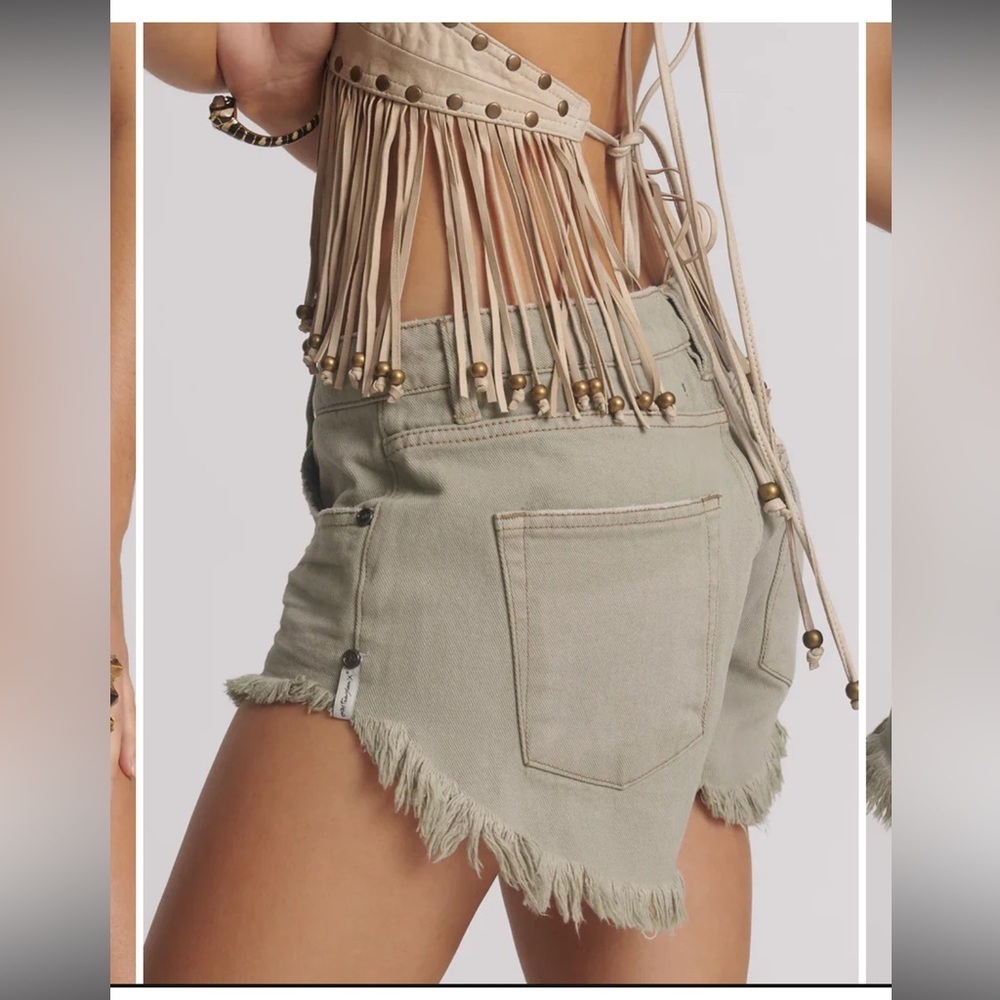 One Teaspoon Bonitas Australian Boho distressed grunge Frayed Jean Shorts 28 - Picture 3 of 14